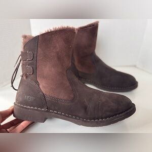 UGG Naiyah Stout Fur Leather Lace-up Bow Ankle Boots Booties